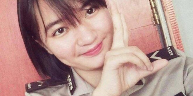 Kumpulan Foto Polwan Cantik Briptu Christy Triwahyuni Terbaru