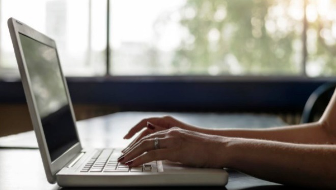 Alat untuk Melacak Performa Instagram Ads